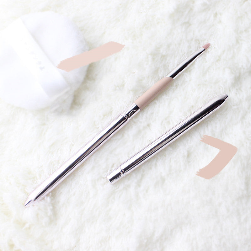 Lip Brush with Cover
