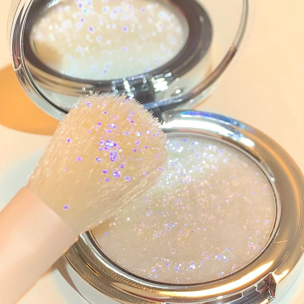White sugar eye shadow