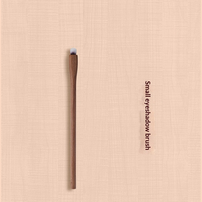 Small Eyeshadow Brush