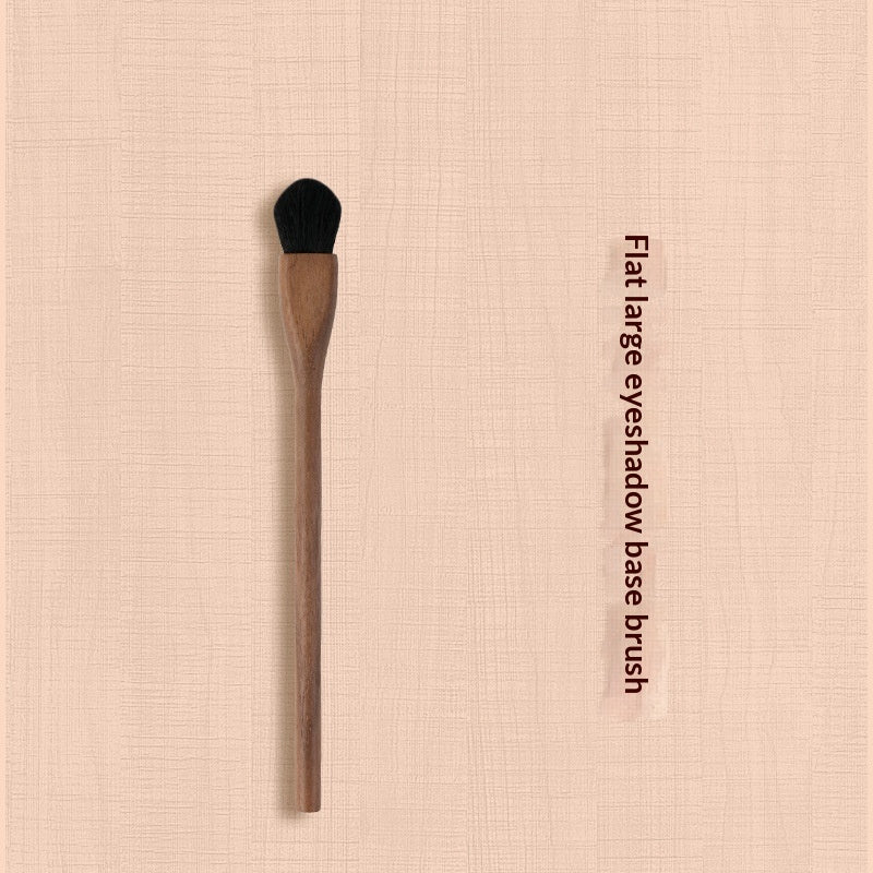 Flat Head Eyeshadow Brush